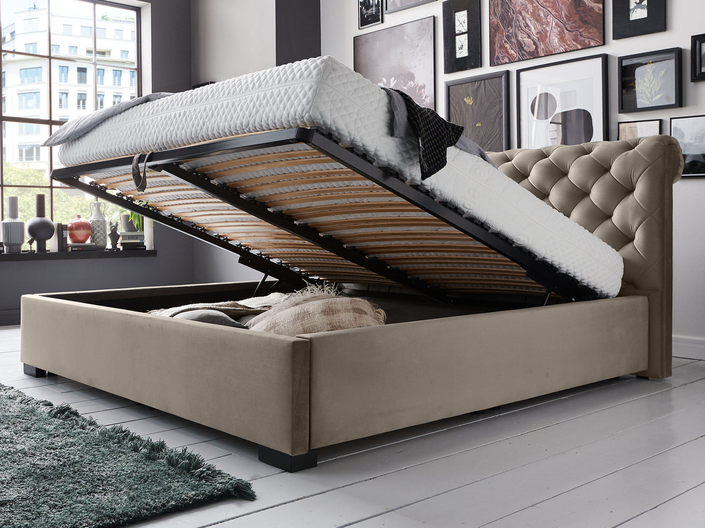 Taupe