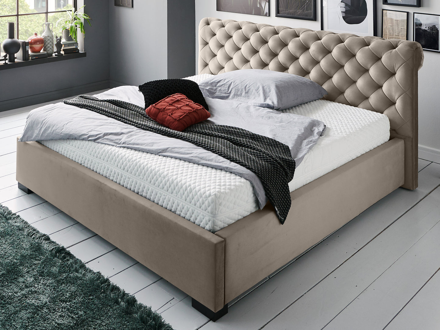 Taupe