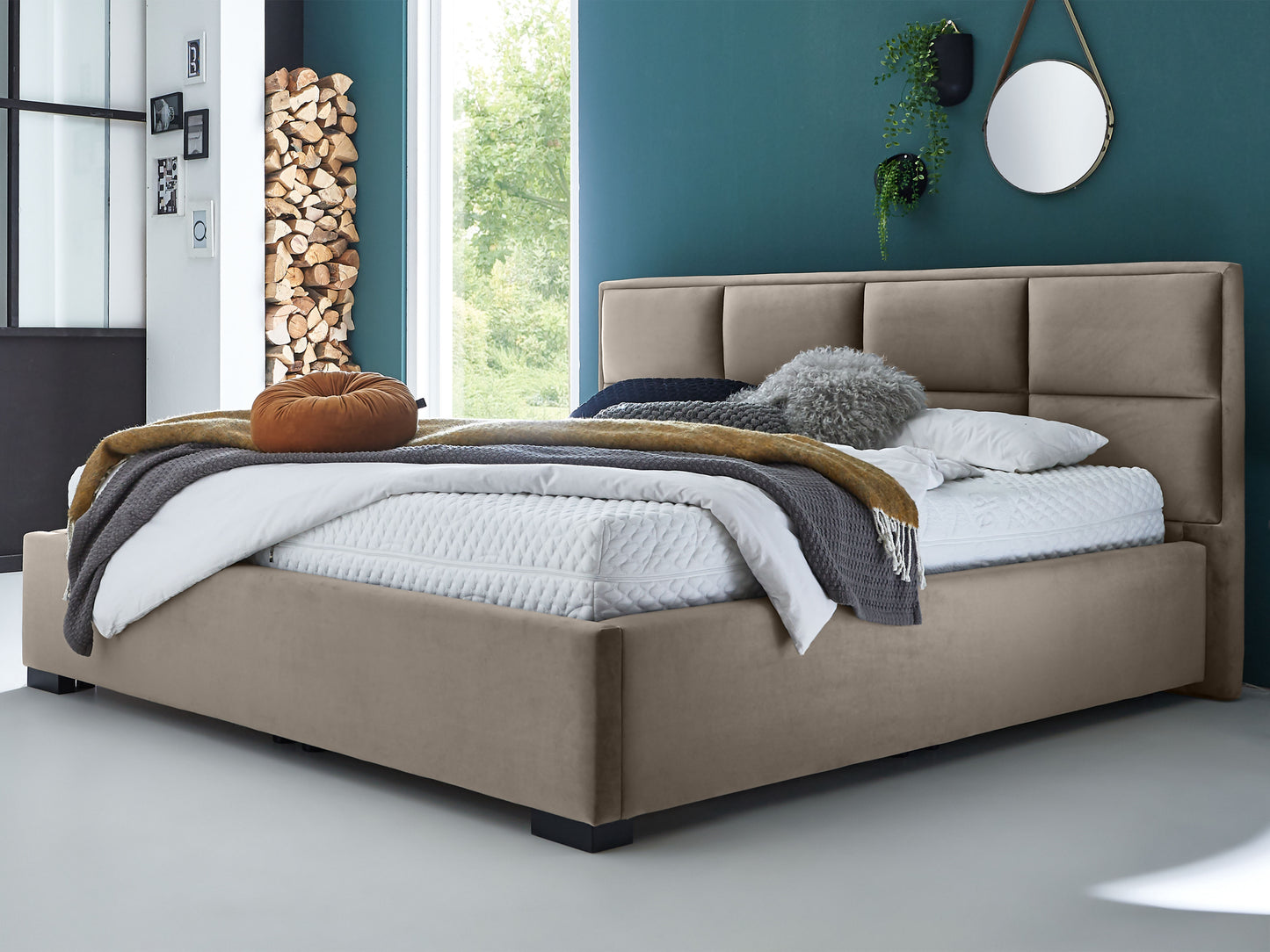 Taupe