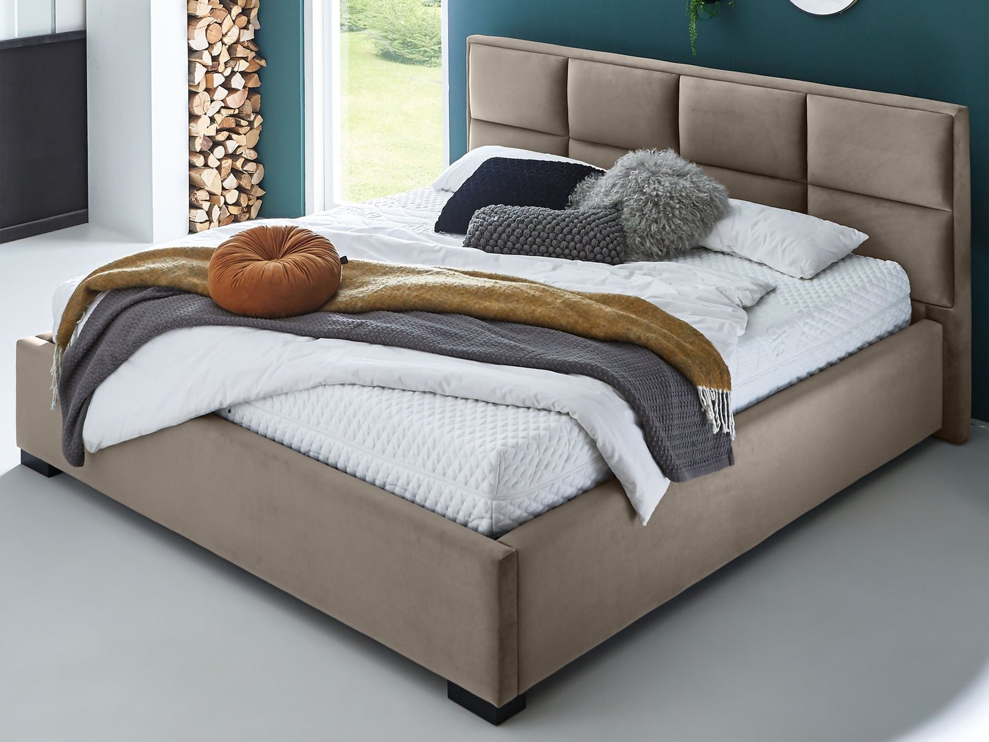 Taupe