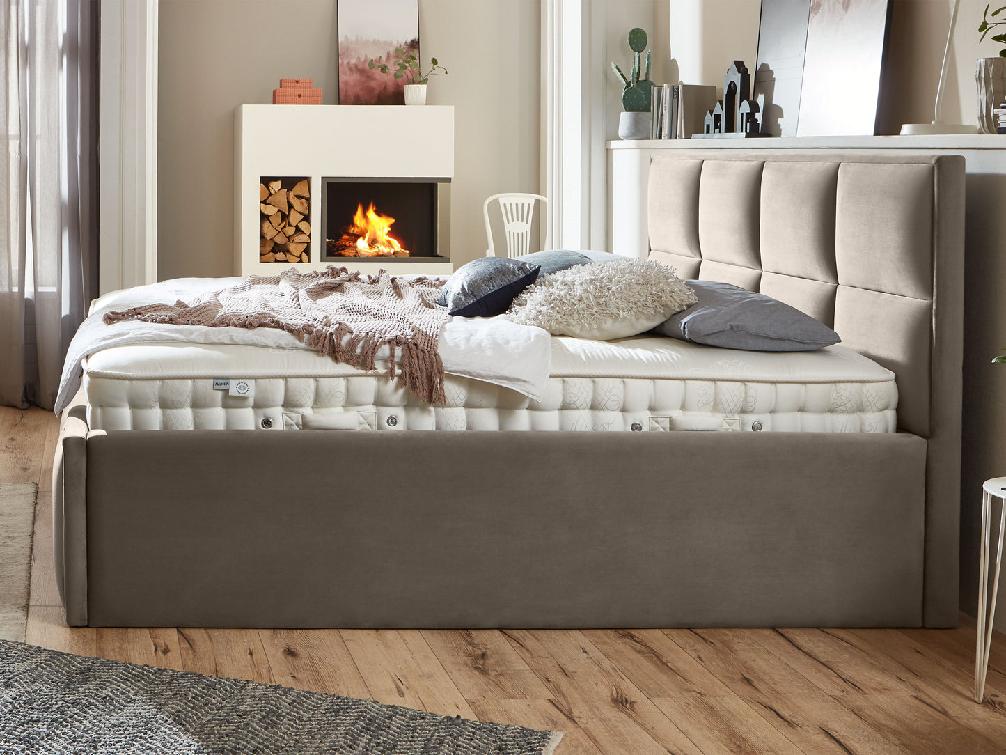 Taupe