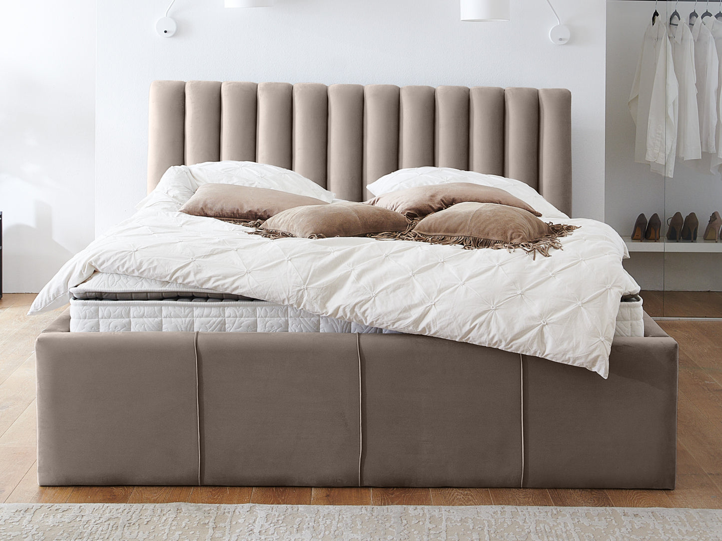Taupe