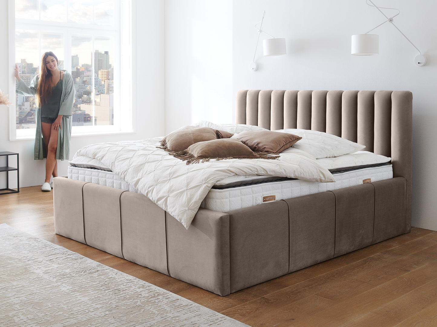 Taupe