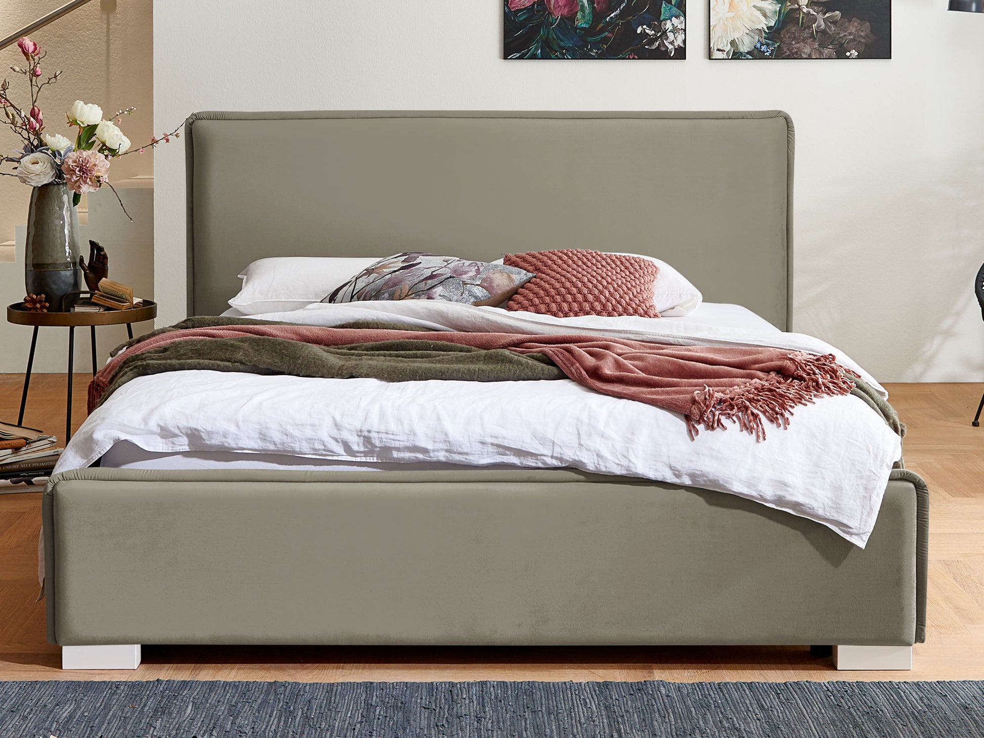 Taupe